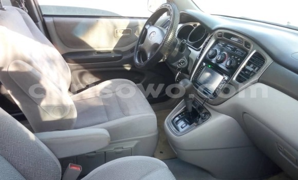 Ra Àlòkù Toyota Highlander Silver Ọkọ̀ in Cotonou ni Benin Ra Àlòkù Toyota Highlander Silver Ọkọ̀ in Cotonou ni Benin