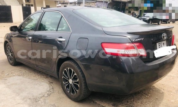 Ra Tuntun Toyota Camry Black Ọkọ̀ in Cotonou ni Benin Ra Tuntun Toyota Camry Black Ọkọ̀ in Cotonou ni Benin