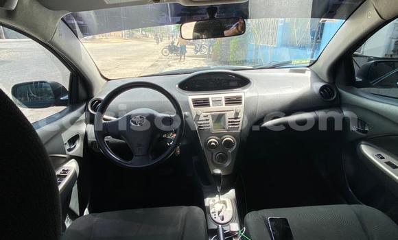 Acheter Occasion Voiture Toyota Yaris Gris à Parakou, Benin Acheter Occasion Voiture Toyota Yaris Gris à Parakou, Benin