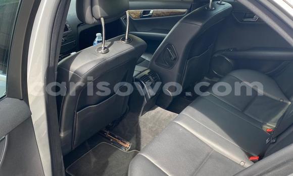 Sayi Na hannu Mercedes-Benz C–Class Azurfa Mota in Cotonou a Benin Sayi Na hannu Mercedes-Benz C–Class Azurfa Mota in Cotonou a Benin
