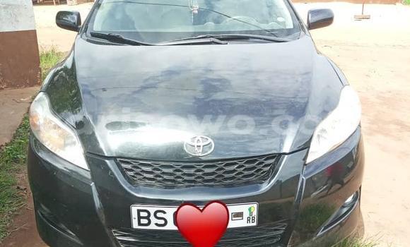 Ra Àlòkù Toyota Matrix Black Ọkọ̀ in Cotonou ni Benin Ra Àlòkù Toyota Matrix Black Ọkọ̀ in Cotonou ni Benin