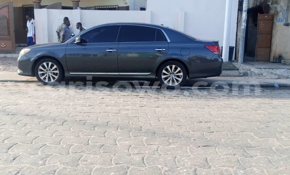 Ra Tuntun Toyota Avalon Blue Ọkọ̀ in Cotonou ni Benin Ra Tuntun Toyota Avalon Blue Ọkọ̀ in Cotonou ni Benin
