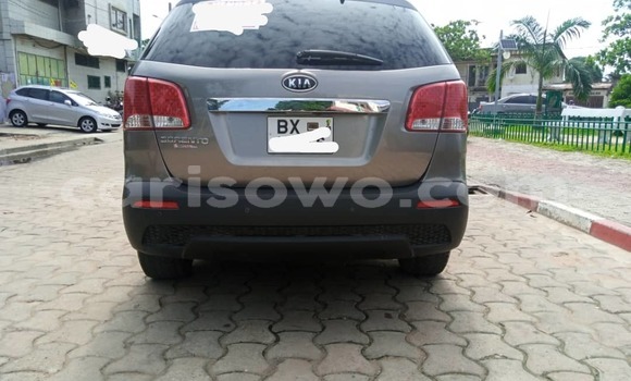 Ra Tuntun Kia Sorento Silver Ọkọ̀ in Cotonou ni Benin Ra Tuntun Kia Sorento Silver Ọkọ̀ in Cotonou ni Benin