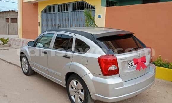 Sayi Sabo Dodge Caliber Azurfa Mota in Cotonou a Benin Sayi Sabo Dodge Caliber Azurfa Mota in Cotonou a Benin