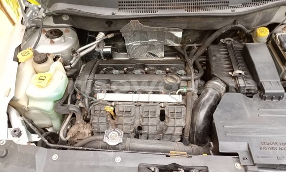 Sayi Sabo Dodge Caliber Azurfa Mota in Cotonou a Benin Sayi Sabo Dodge Caliber Azurfa Mota in Cotonou a Benin