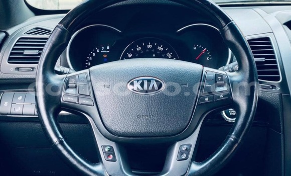 Buy New Kia Sorento Black Car in Cotonou in Benign Buy New Kia Sorento Black Car in Cotonou in Benign
