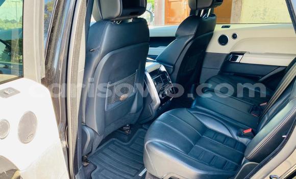 Sayi Na hannu Land Rover Range Rover Sport Black Mota in Cotonou a Benin Sayi Na hannu Land Rover Range Rover Sport Black Mota in Cotonou a Benin