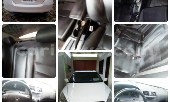 Acheter Neuf Voiture Honda Accord Blanc à Cotonou au Benin Acheter Neuf Voiture Honda Accord Blanc à Cotonou au Benin