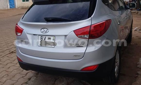 Sayi Na hannu Hyundai Tucson Azurfa Mota in Cotonou a Benin