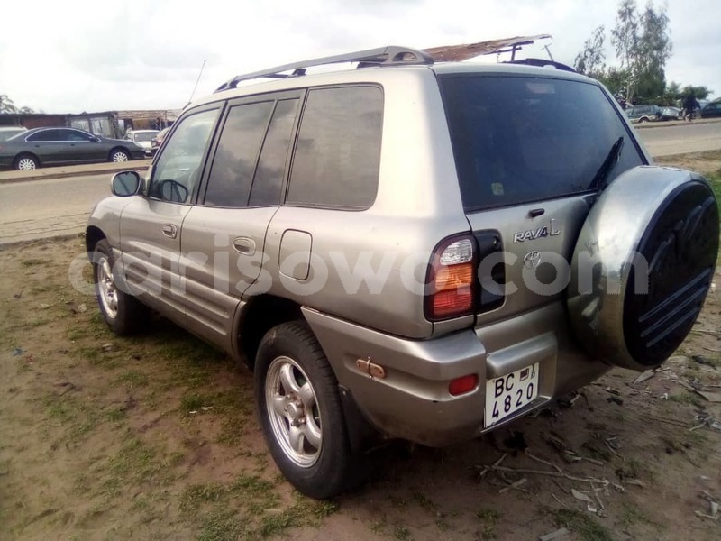Big with watermark toyota rav4 benin cotonou 10989