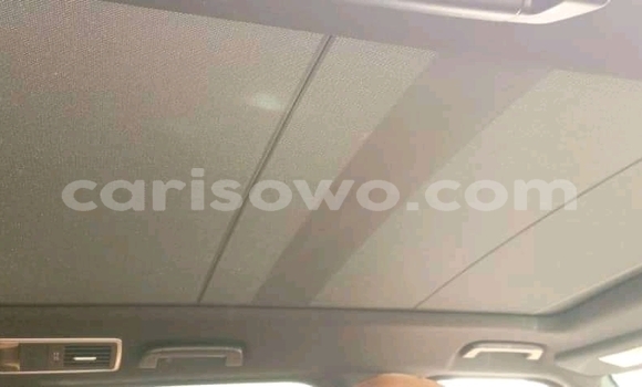 Acheter Occasion Voiture Land Rover Range Rover Sport Rouge à Cotonou, Benin Acheter Occasion Voiture Land Rover Range Rover Sport Rouge à Cotonou, Benin