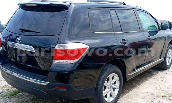 Sayi Na hannu Toyota Highlander Sauran Mota in Cotonou a Benin Sayi Na hannu Toyota Highlander Sauran Mota in Cotonou a Benin