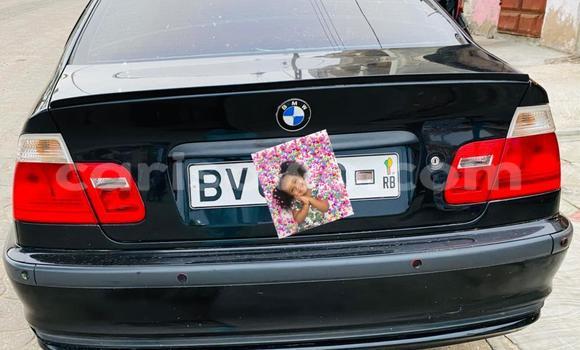 Sayi Na hannu BMW 327 Black Mota in Cotonou a Benin Sayi Na hannu BMW 327 Black Mota in Cotonou a Benin