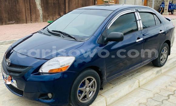 Acheter Occasion Voiture Toyota Yaris Bleu à Cotonou, Benin Acheter Occasion Voiture Toyota Yaris Bleu à Cotonou, Benin