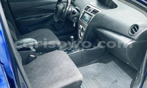 Acheter Occasion Voiture Toyota Yaris Bleu à Cotonou, Benin Acheter Occasion Voiture Toyota Yaris Bleu à Cotonou, Benin