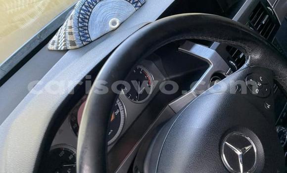 Sayi Na hannu Mercedes-Benz GLK–Class Black Mota in Cotonou a Benin Sayi Na hannu Mercedes-Benz GLK–Class Black Mota in Cotonou a Benin