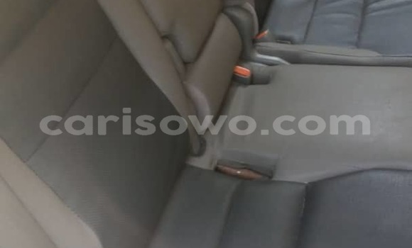 Acheter Occasion Voiture Honda CR–V Blanc à Cotonou, Benin Acheter Occasion Voiture Honda CR–V Blanc à Cotonou, Benin