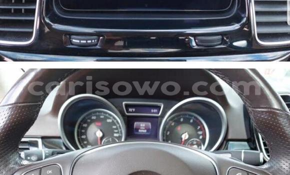 Acheter Occasion Voiture Mercedes-Benz GLE Noir à Cotonou, Benin Acheter Occasion Voiture Mercedes-Benz GLE Noir à Cotonou, Benin