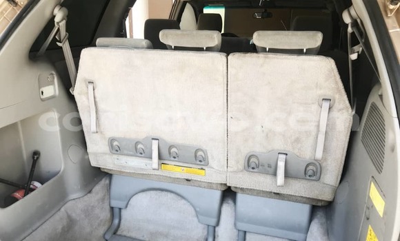 Acheter Occasion Voiture Toyota Sienna Beige à Abomey Calavi, Benin Acheter Occasion Voiture Toyota Sienna Beige à Abomey Calavi, Benin