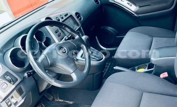 Acheter Occasion Voiture Toyota Matrix Gris à Abomey Calavi, Benin Acheter Occasion Voiture Toyota Matrix Gris à Abomey Calavi, Benin