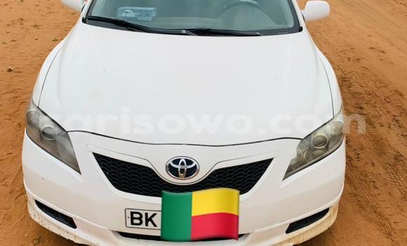 Acheter Occasion Voiture Toyota Camry Blanc à Abomey Calavi, Benin