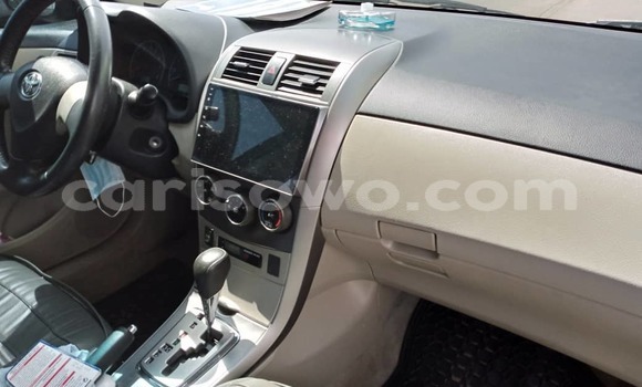 Acheter Occasion Voiture Toyota Corolla Gris à Abomey Calavi, Benin Acheter Occasion Voiture Toyota Corolla Gris à Abomey Calavi, Benin