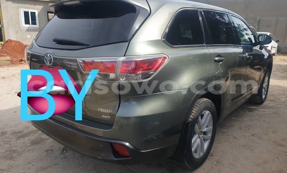 Acheter Occasion Voiture Toyota Highlander Noir à Cotonou, Benin Acheter Occasion Voiture Toyota Highlander Noir à Cotonou, Benin