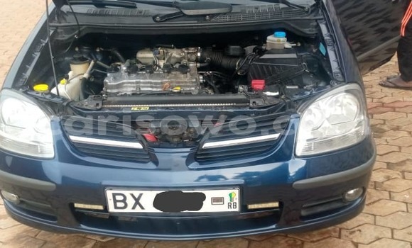 Acheter Occasion Voiture Nissan Almera Tino Noir à Abomey Calavi, Benin Acheter Occasion Voiture Nissan Almera Tino Noir à Abomey Calavi, Benin