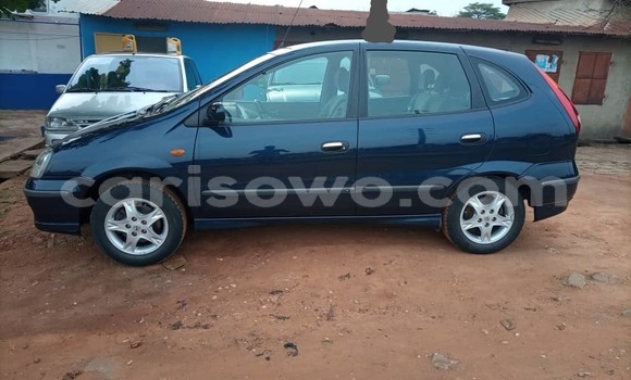 Acheter Occasion Voiture Nissan Almera Tino Noir à Abomey Calavi, Benin Acheter Occasion Voiture Nissan Almera Tino Noir à Abomey Calavi, Benin