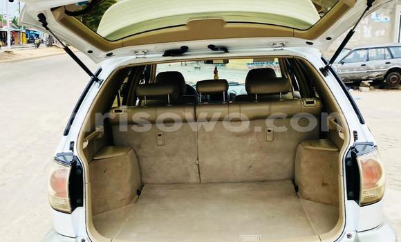 Acheter Occasion Voiture Lexus RX 300 Blanc à Cotonou, Benin Acheter Occasion Voiture Lexus RX 300 Blanc à Cotonou, Benin