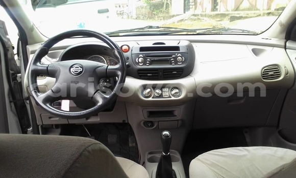Acheter Occasion Voiture Nissan Tino Gris à Abomey Calavi, Benin Acheter Occasion Voiture Nissan Tino Gris à Abomey Calavi, Benin