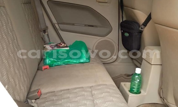 Sayi Na hannu Dodge Caliber Sauran Mota in Cotonou a Benin Sayi Na hannu Dodge Caliber Sauran Mota in Cotonou a Benin