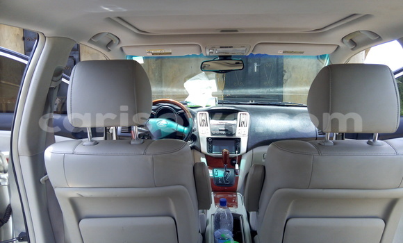 Acheter Occasion Voiture Lexus RX 330 Gris à Cotonou, Benin Acheter Occasion Voiture Lexus RX 330 Gris à Cotonou, Benin