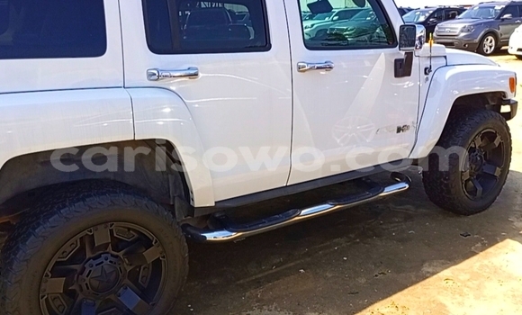 Acheter Occasion Voiture Hummer H3 Blanc à Cotonou, Benin Acheter Occasion Voiture Hummer H3 Blanc à Cotonou, Benin