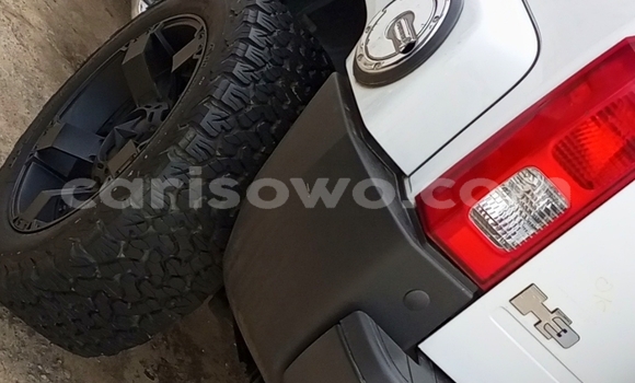 Acheter Occasion Voiture Hummer H3 Blanc à Cotonou, Benin Acheter Occasion Voiture Hummer H3 Blanc à Cotonou, Benin