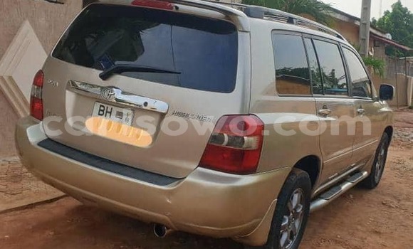 Acheter Occasion Voiture Toyota Highlander Gris à Abomey Calavi, Benin Acheter Occasion Voiture Toyota Highlander Gris à Abomey Calavi, Benin