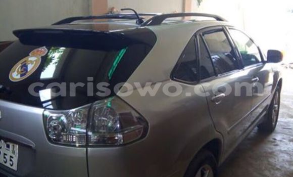 Ra Àlòkù Lexus RX 330 Silver Ọkọ̀ in Cotonou ni Benin Ra Àlòkù Lexus RX 330 Silver Ọkọ̀ in Cotonou ni Benin