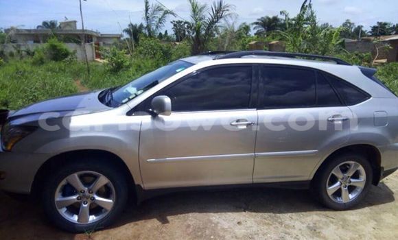 Ra Àlòkù Lexus RX 330 Silver Ọkọ̀ in Cotonou ni Benin Ra Àlòkù Lexus RX 330 Silver Ọkọ̀ in Cotonou ni Benin
