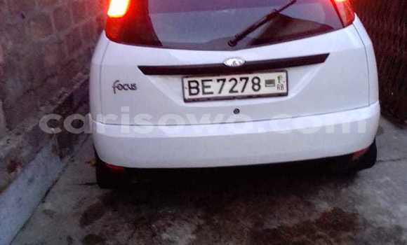 Sayi Na hannu Ford Focus White Mota in Abomey Calavi a Benin