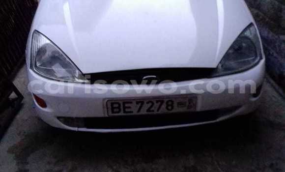 Acheter Occasion Voiture Ford Focus Blanc à Abomey Calavi, Benin Acheter Occasion Voiture Ford Focus Blanc à Abomey Calavi, Benin