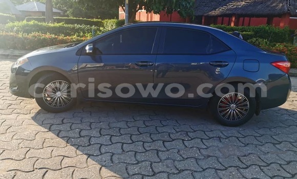 Ra Tuntun Toyota Corolla Black Ọkọ̀ in Cotonou ni Benin Ra Tuntun Toyota Corolla Black Ọkọ̀ in Cotonou ni Benin