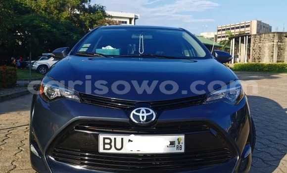 Ra Tuntun Toyota Corolla Black Ọkọ̀ in Cotonou ni Benin Ra Tuntun Toyota Corolla Black Ọkọ̀ in Cotonou ni Benin