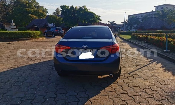 Ra Tuntun Toyota Corolla Black Ọkọ̀ in Cotonou ni Benin Ra Tuntun Toyota Corolla Black Ọkọ̀ in Cotonou ni Benin