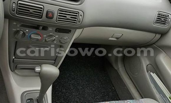 Ra Àlòkù Toyota Corolla Silver Ọkọ̀ in Cotonou ni Benin Ra Àlòkù Toyota Corolla Silver Ọkọ̀ in Cotonou ni Benin