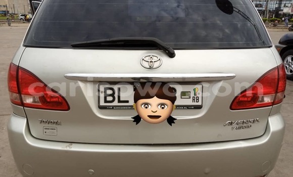 Acheter Occasion Voiture Toyota Avensis Gris à Cotonou, Benin Acheter Occasion Voiture Toyota Avensis Gris à Cotonou, Benin