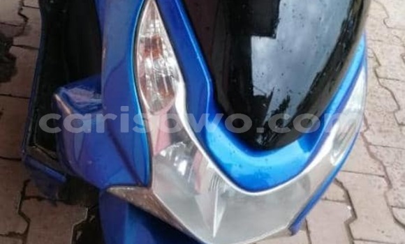 Sayi Na hannu Honda PCX Blue Motsi in Abomey Calavi a Benin
