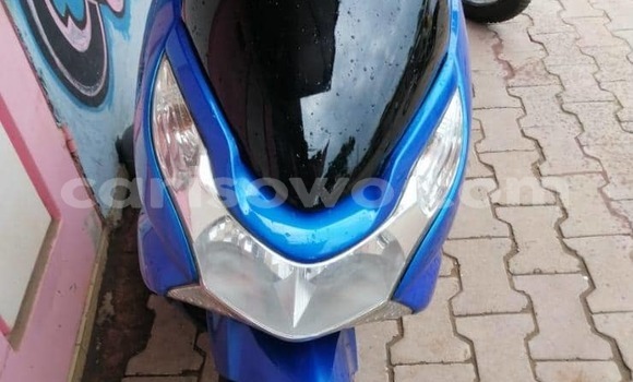 Acheter Occasion Moto Honda PCX Bleu à Abomey Calavi, Benin Acheter Occasion Moto Honda PCX Bleu à Abomey Calavi, Benin