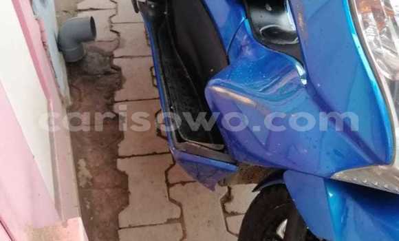 Acheter Occasion Moto Honda PCX Bleu à Abomey Calavi, Benin Acheter Occasion Moto Honda PCX Bleu à Abomey Calavi, Benin