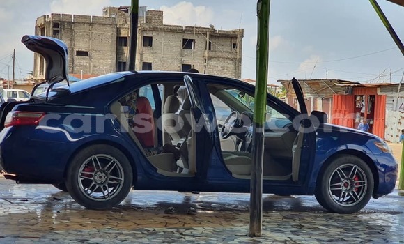 Buy Used Toyota Camry Blue Car in Abomey Calavi in Benign