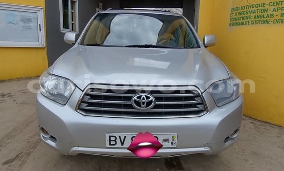 Acheter Occasion Voiture Toyota Highlander Gris à Abomey Calavi, Benin